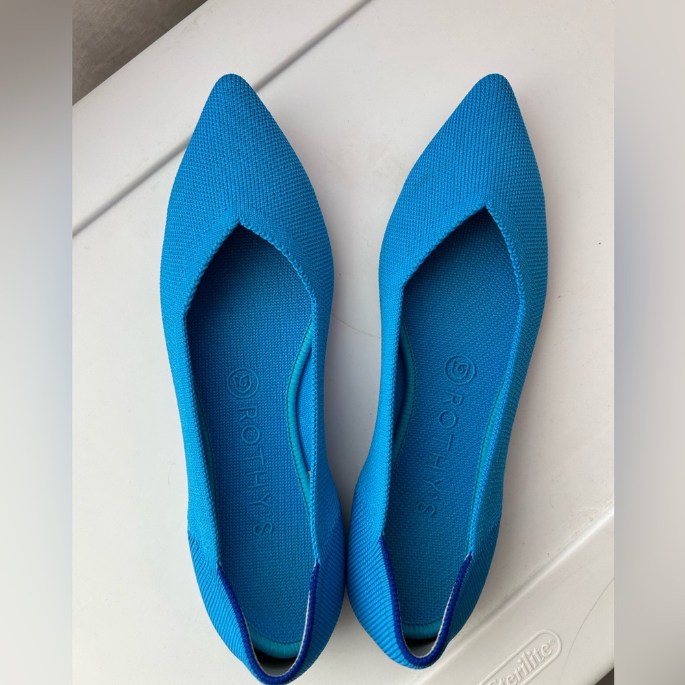 Never worn Rothy’s
